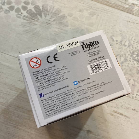 Funko Pop Oscar The Grouch #03 Sesame Street Exclusive Figure - Picture 11 of 12